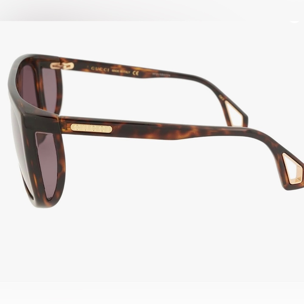Gucci Unisex Aviator Sunglasses. - Picture 3 of 6